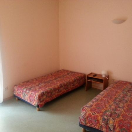 Residence Des 3 Cesars Aulus-les-Bains Rom bilde